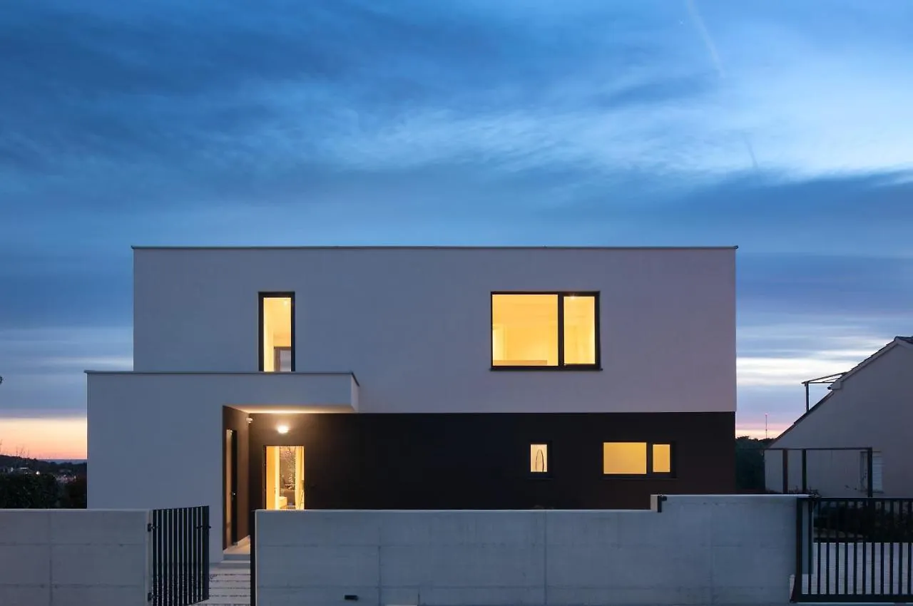 Sealine Villa プーラ クロアチア