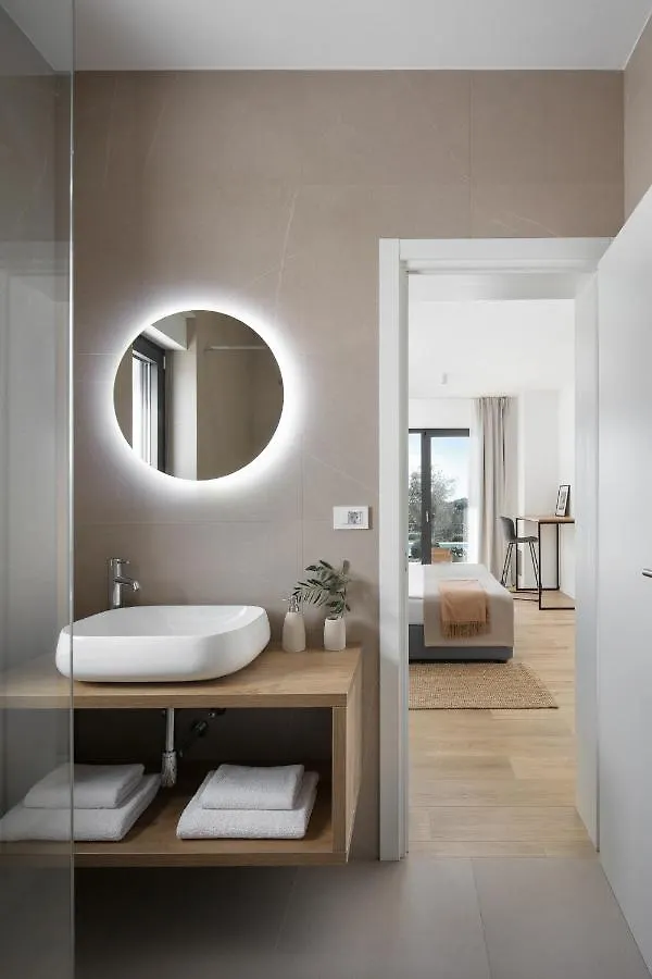 Sealine Villa Pula 0*,  Hırvatistan