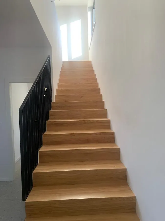 Sealine Villa Pula 0*,  Hırvatistan