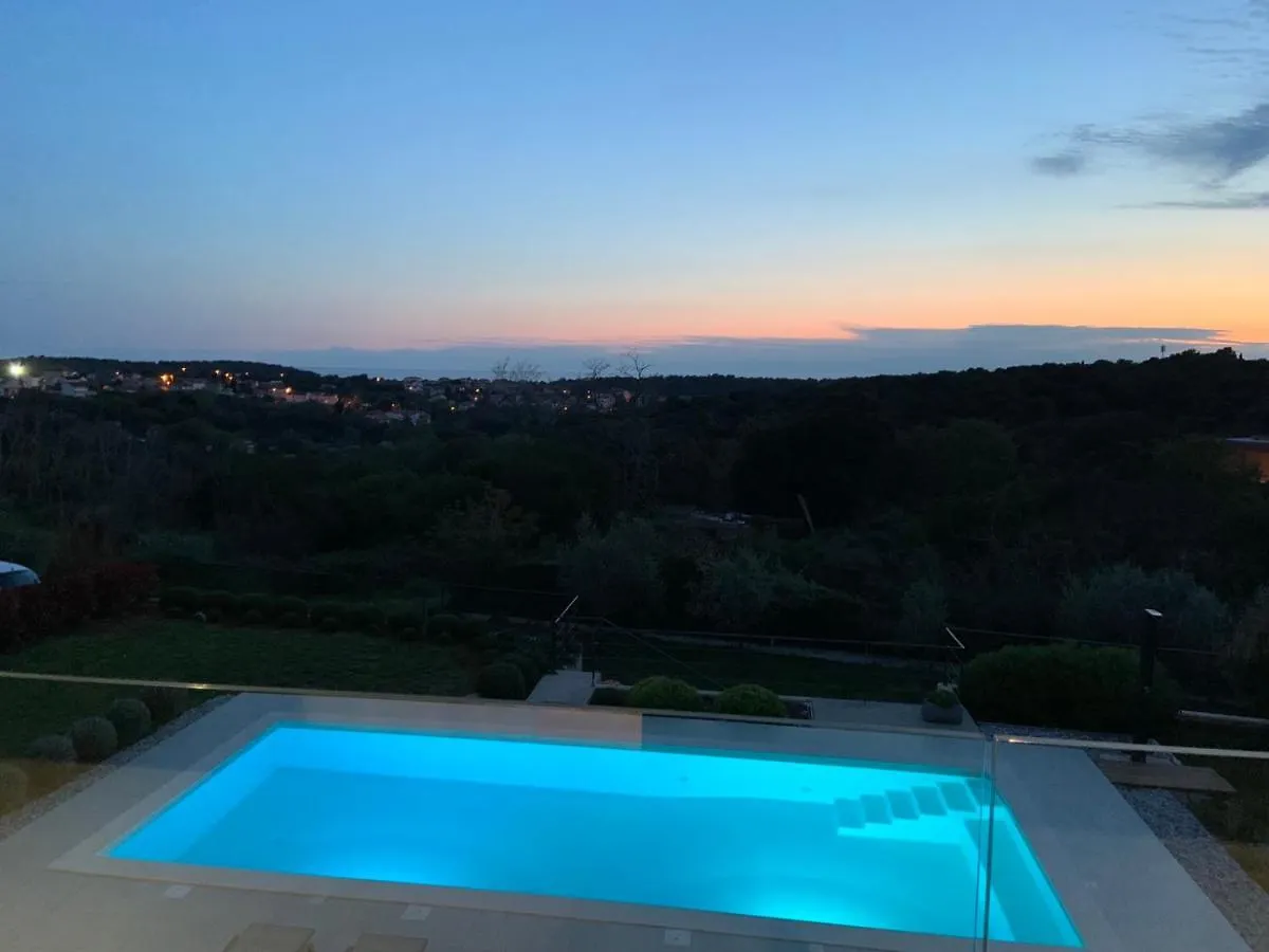 Sealine Villa Pula Hırvatistan