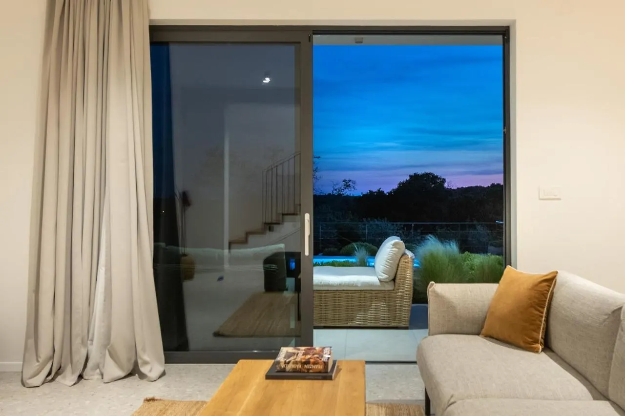 Sealine Villa Pula Hırvatistan